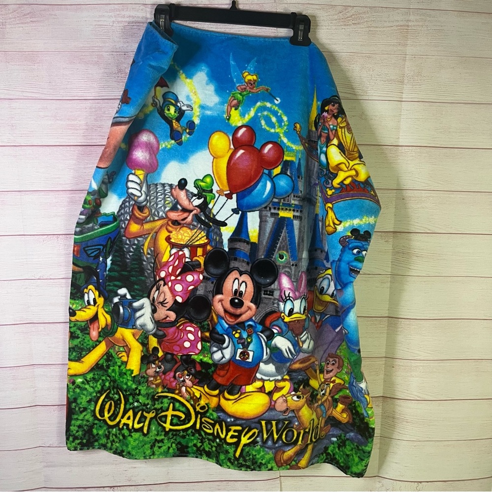 Walt Disney World Large Beach‎ Towel
